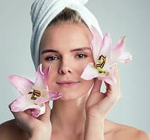 3D Aesthetics HydrO2 Facial - Advanced Protocol (Face, Neck & Décolletage)